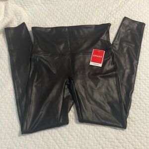 NWT. Spanx Faux Leather Leggings